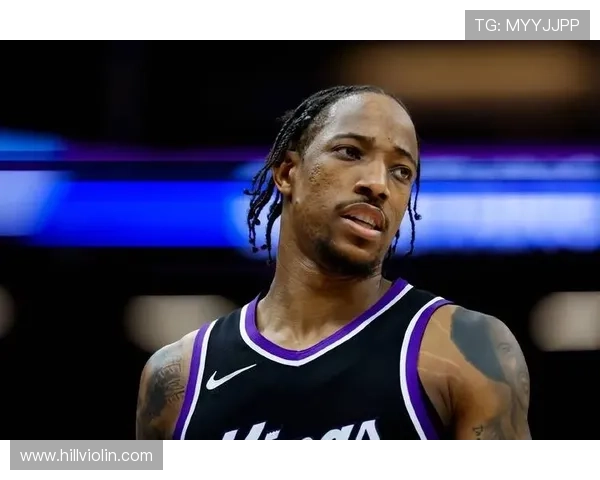 德罗赞背身单打制造中距优势，比库里更稳定