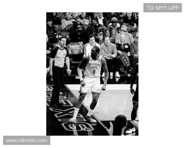 杰伦·威廉姆斯突破拉开与同期锋线对手差距 提升进攻多样性